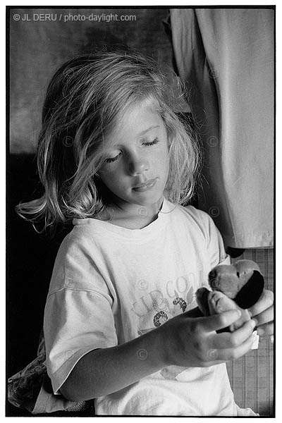 portrait de petite fille - little girl's portrait